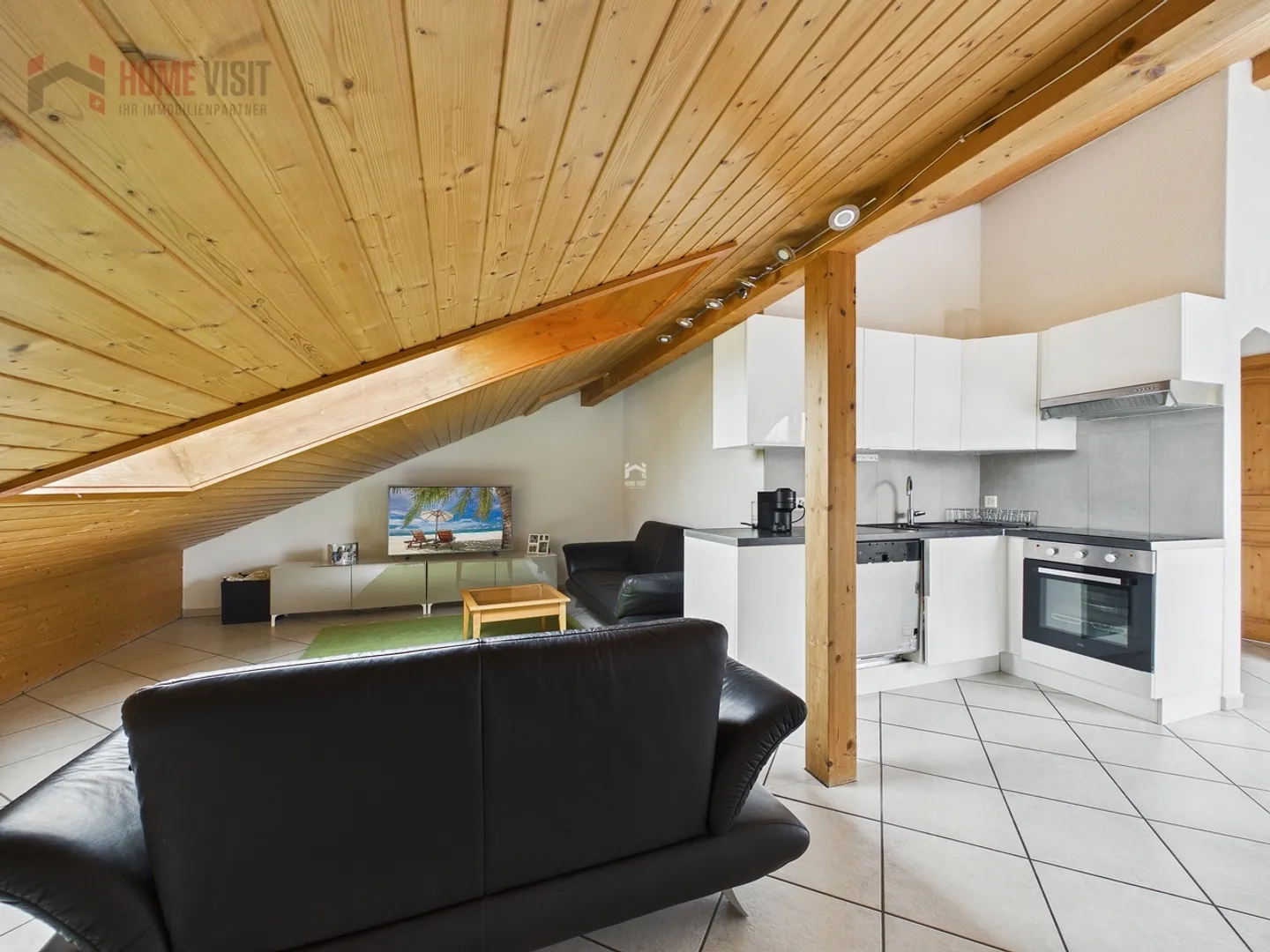 Living with charm and comfort in a popular residential area - Photo 10 of 16
