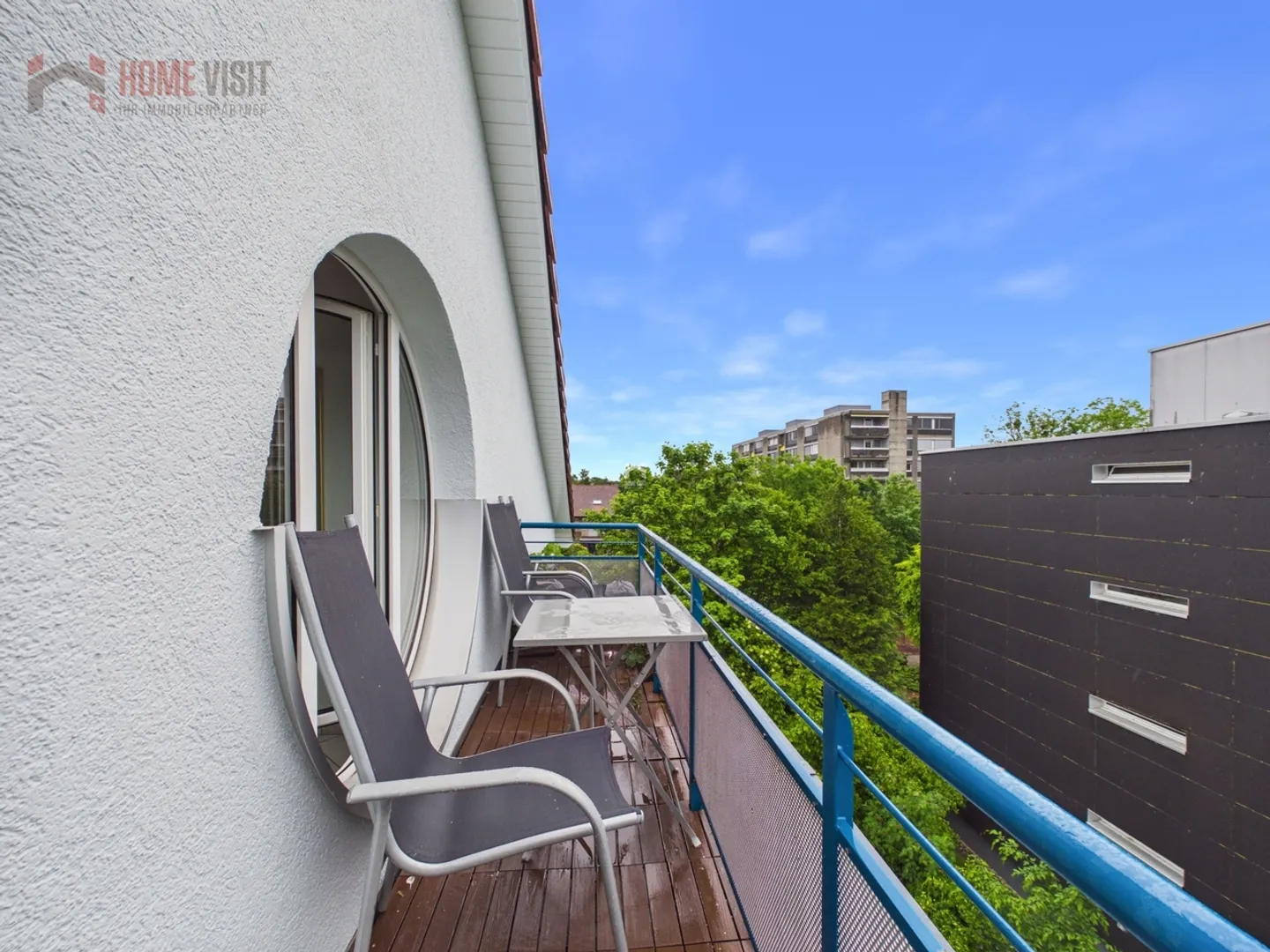 Living with charm and comfort in a popular residential area - Photo 13 of 16