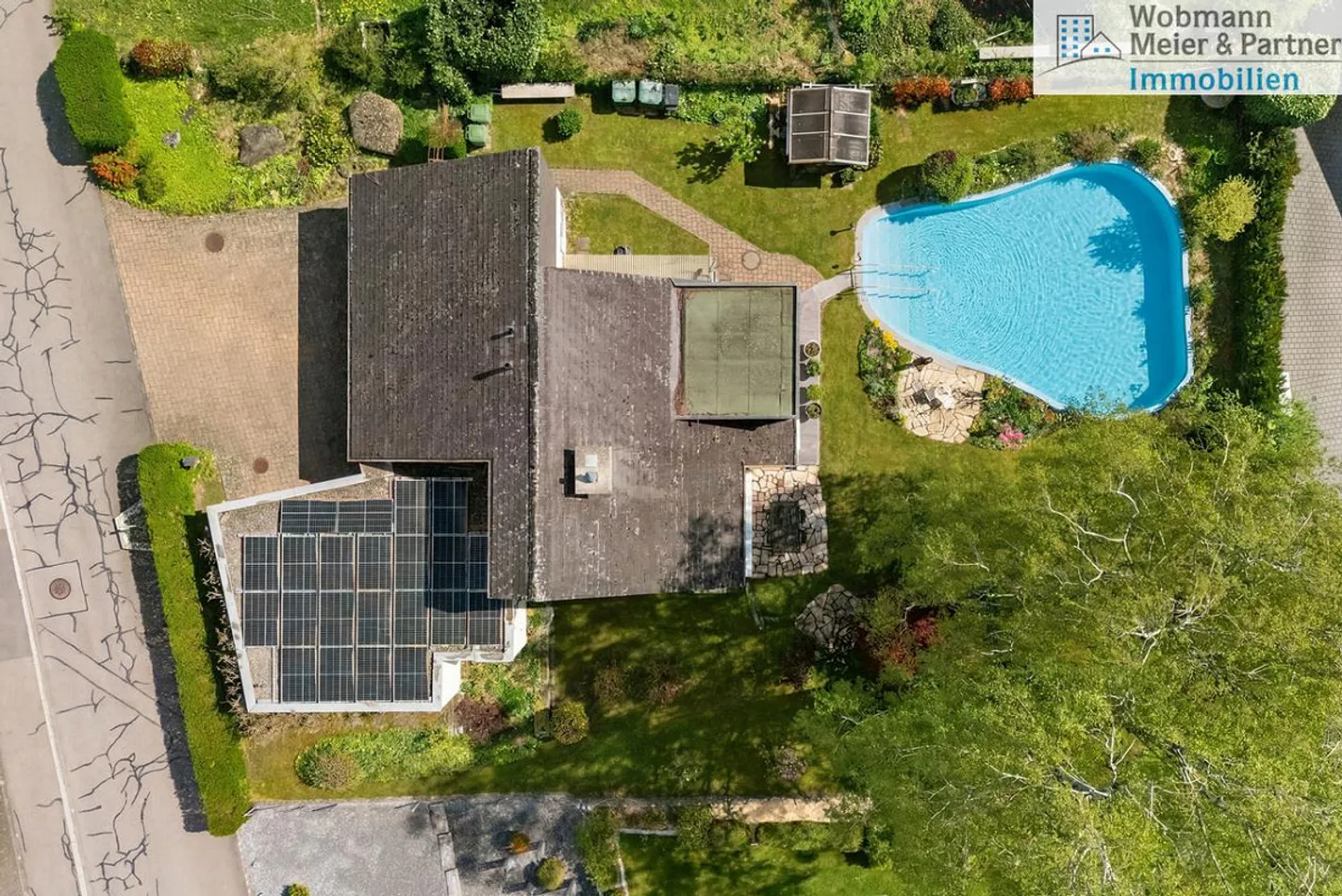 Large building plot with great potential in an attractive location between Zurich and Zug - Photo 3 of 7