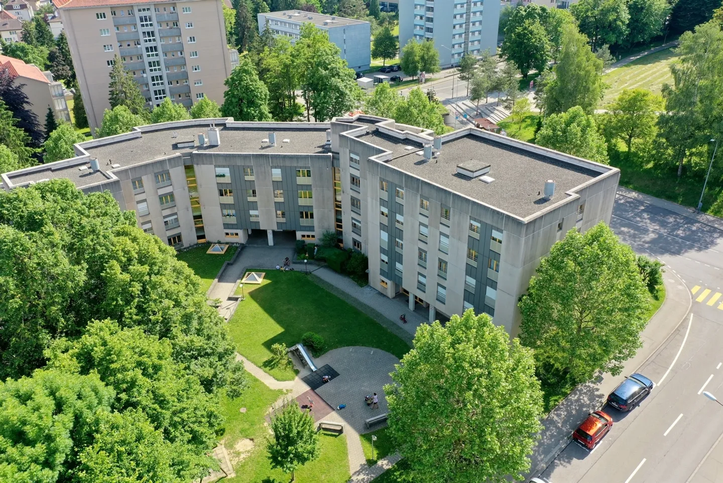 Quartiere verde e tranquillo - Foto 4 di 6