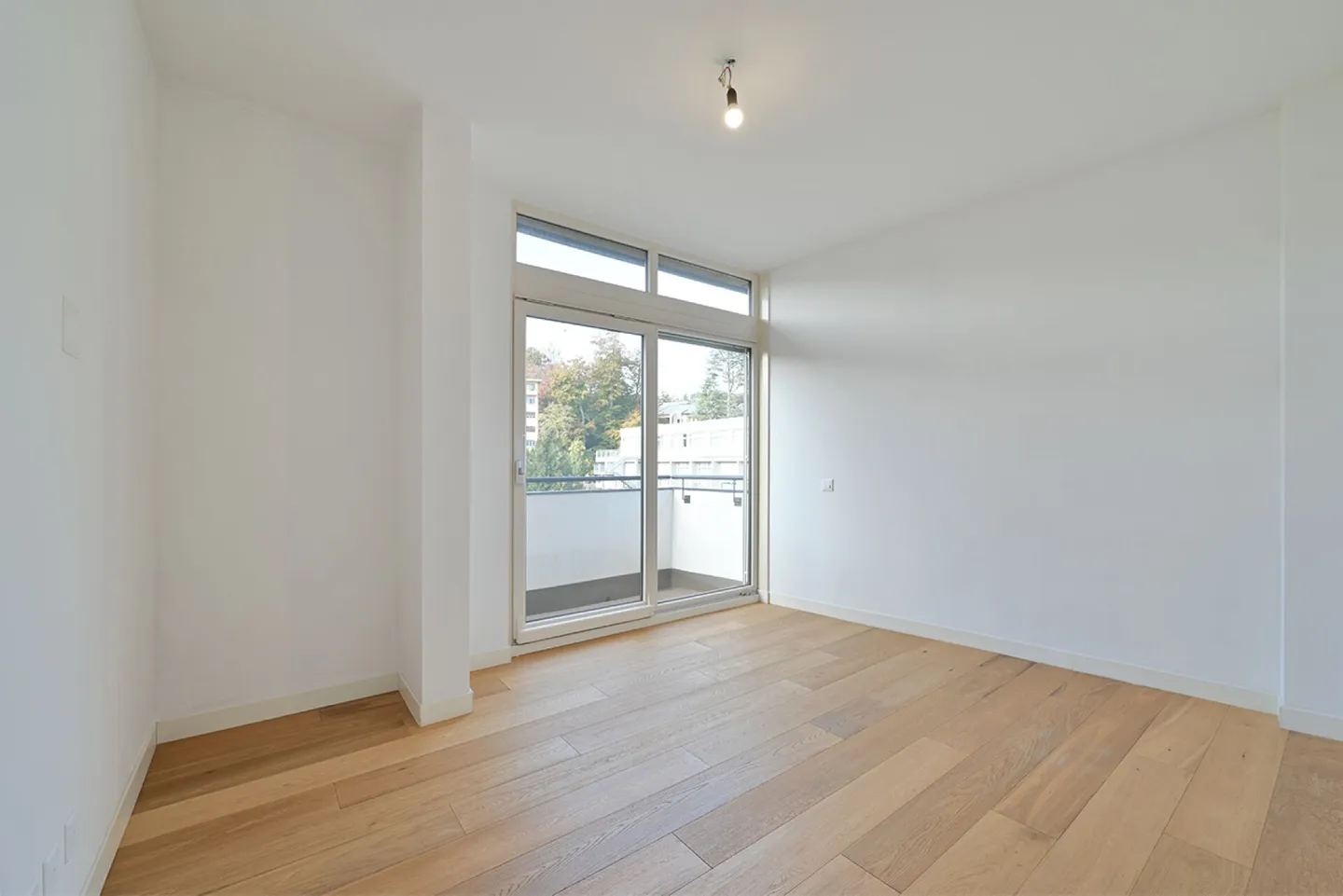 Splendido attico con vista lago - Foto 7 di 10