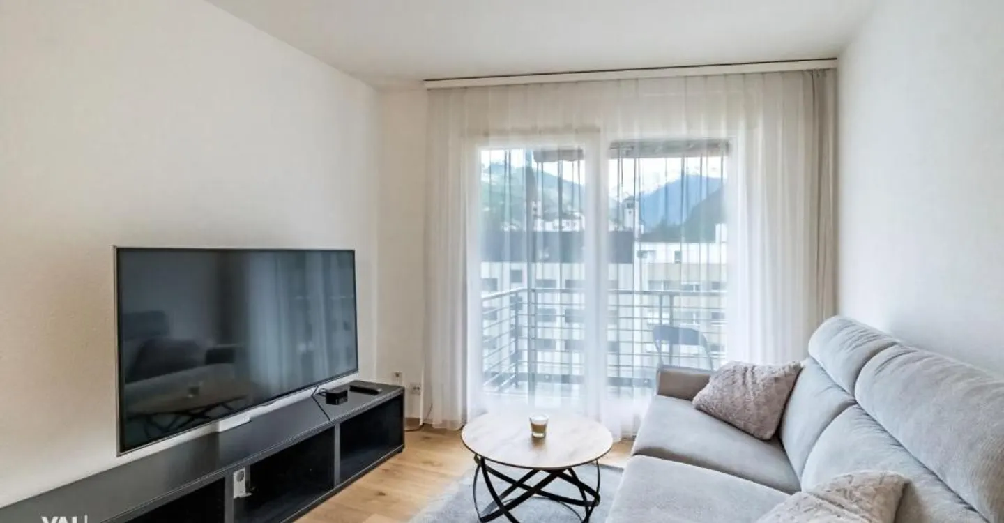 Helle, möblierte Wohnung an hervorragender, zentraler Lage im Herzen von Visp - Photo 2 of 10