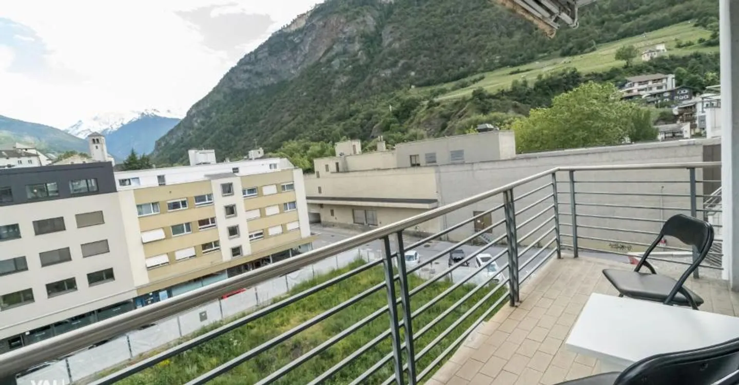 Helle, möblierte Wohnung an hervorragender, zentraler Lage im Herzen von Visp - Photo 9 of 10