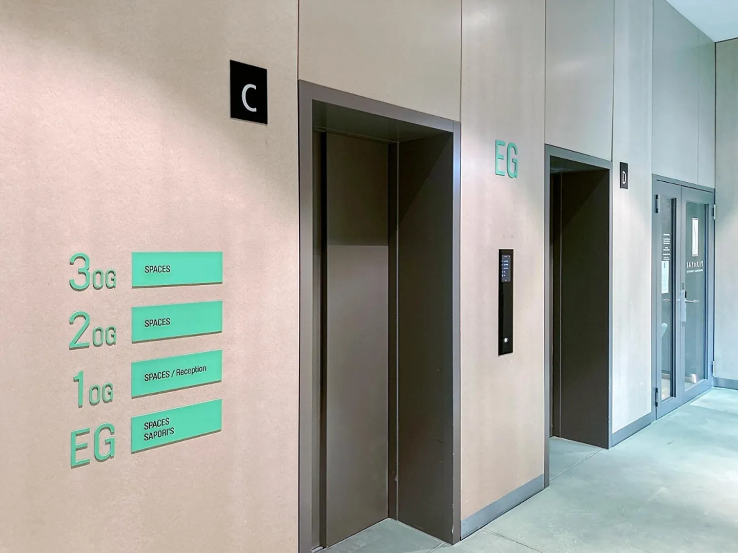 Maßgeschneidertes Büro für 4 in Zug - Foto 4 von 10
