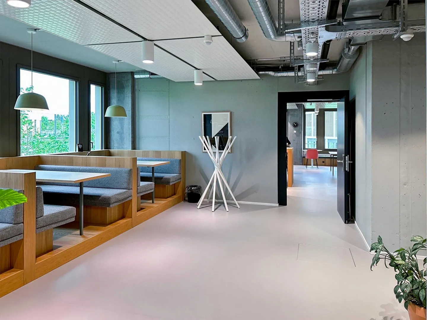 Maßgeschneidertes Büro für 4 in Zug - Foto 6 von 10
