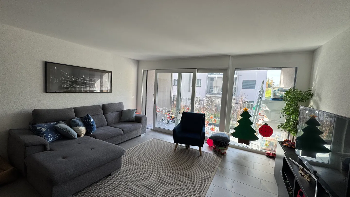 Appartement à louer - Photo 3 sur 8