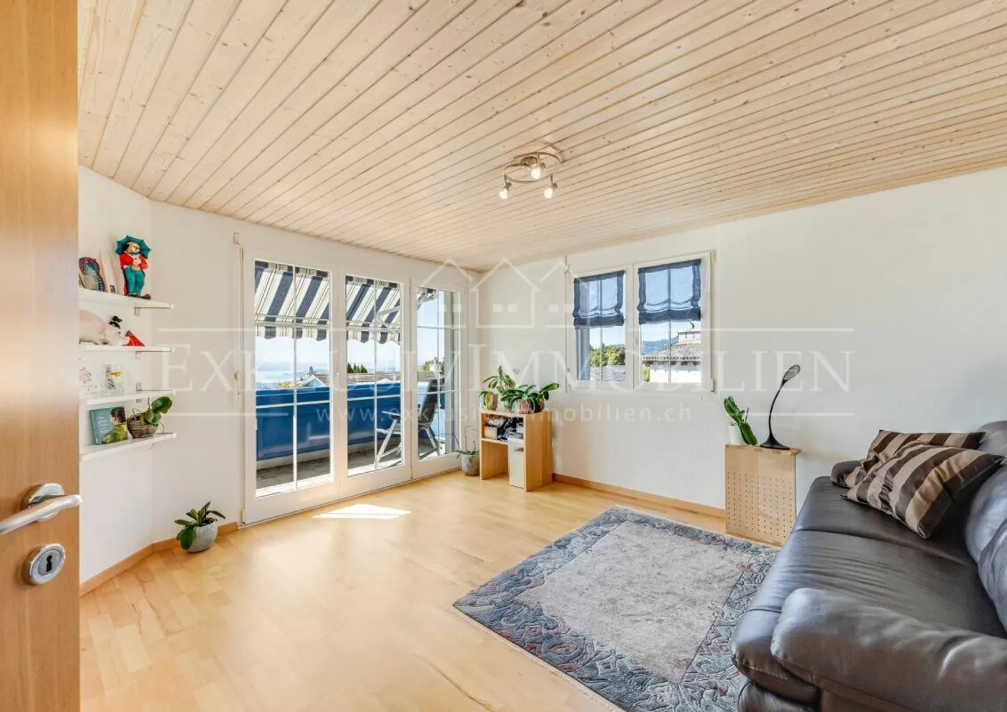 Maison avec beaucoup de lumière et de charme - Photo 5 sur 9