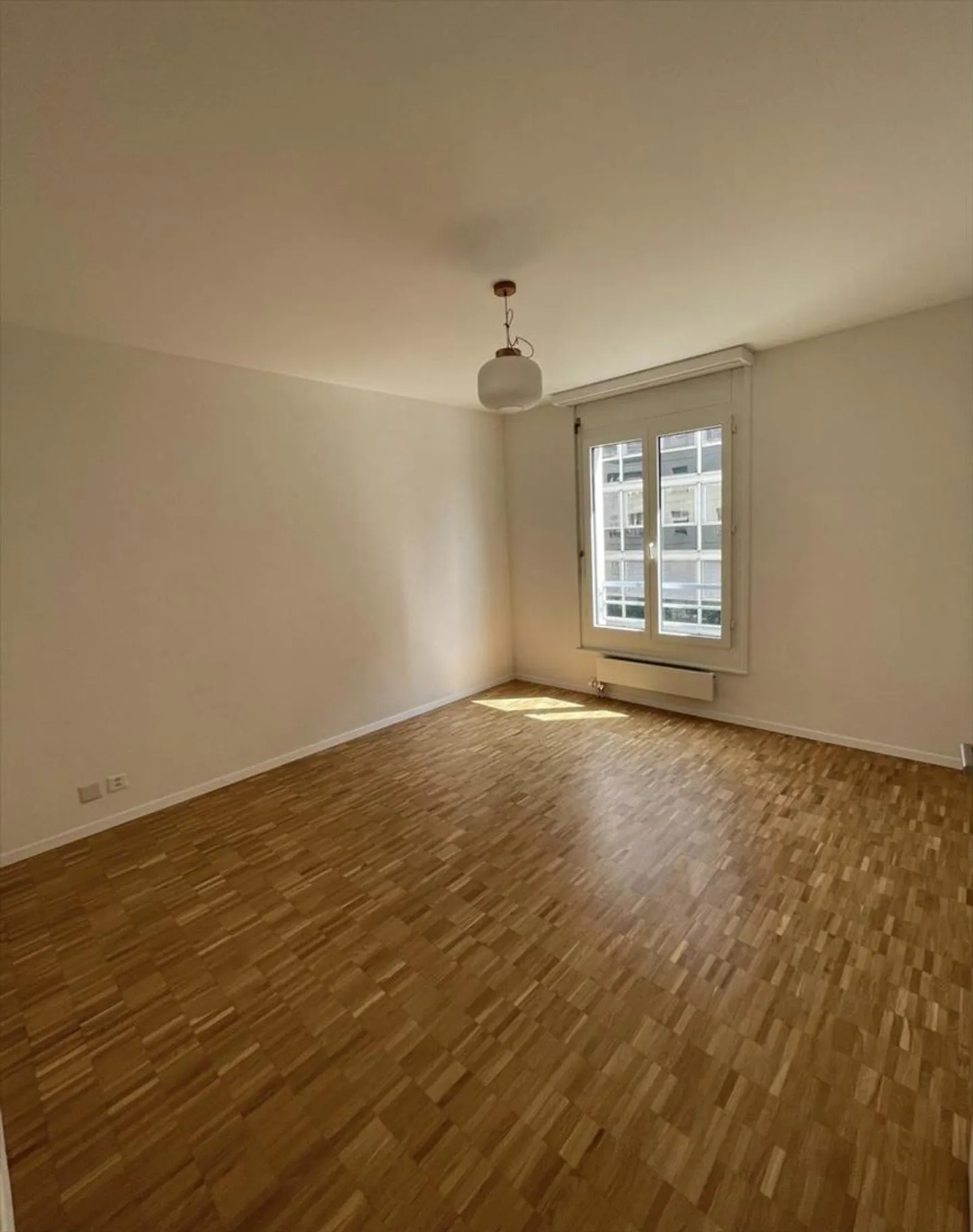Appartamento ristrutturato 4 locali vicino al quartiere bancario - Foto 7 di 8