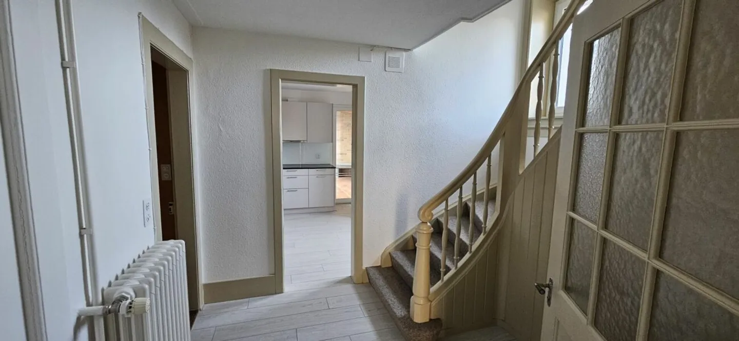 Charmantes Einfamilienhaus mit Garten - Foto 3 von 13