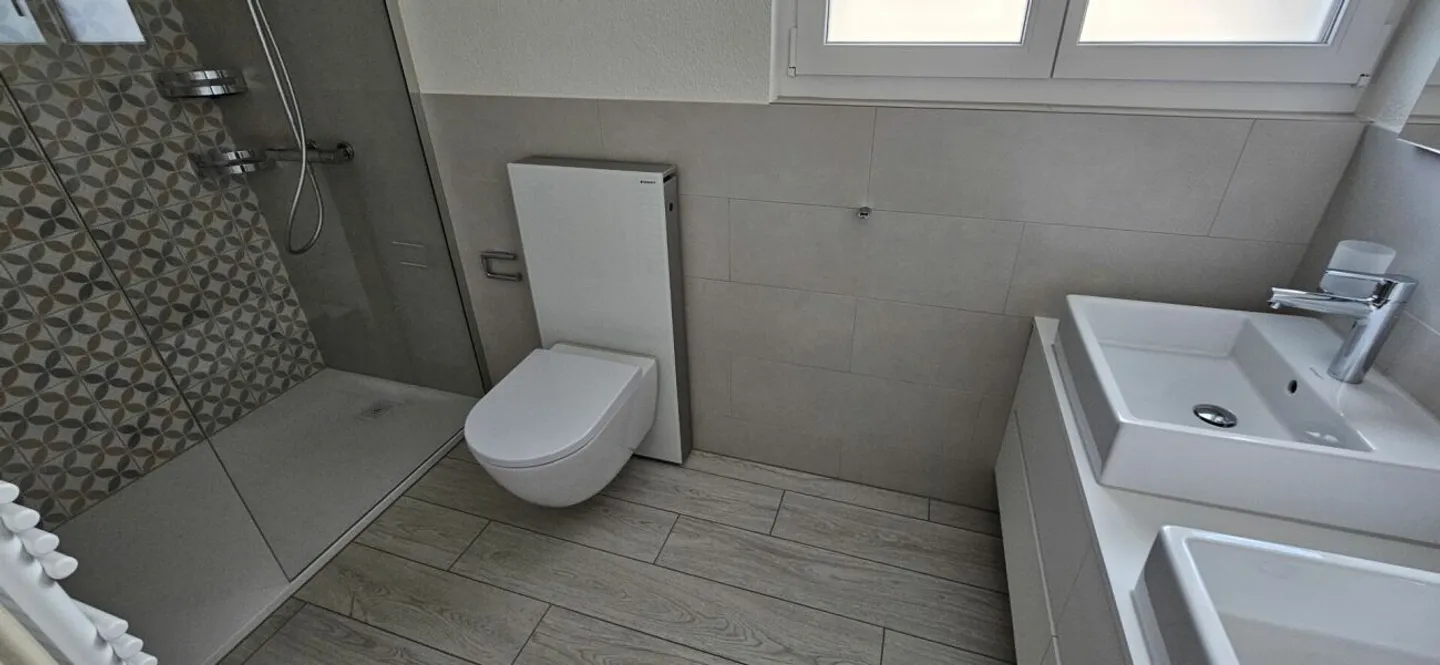 Charmantes Einfamilienhaus mit Garten - Foto 10 von 13