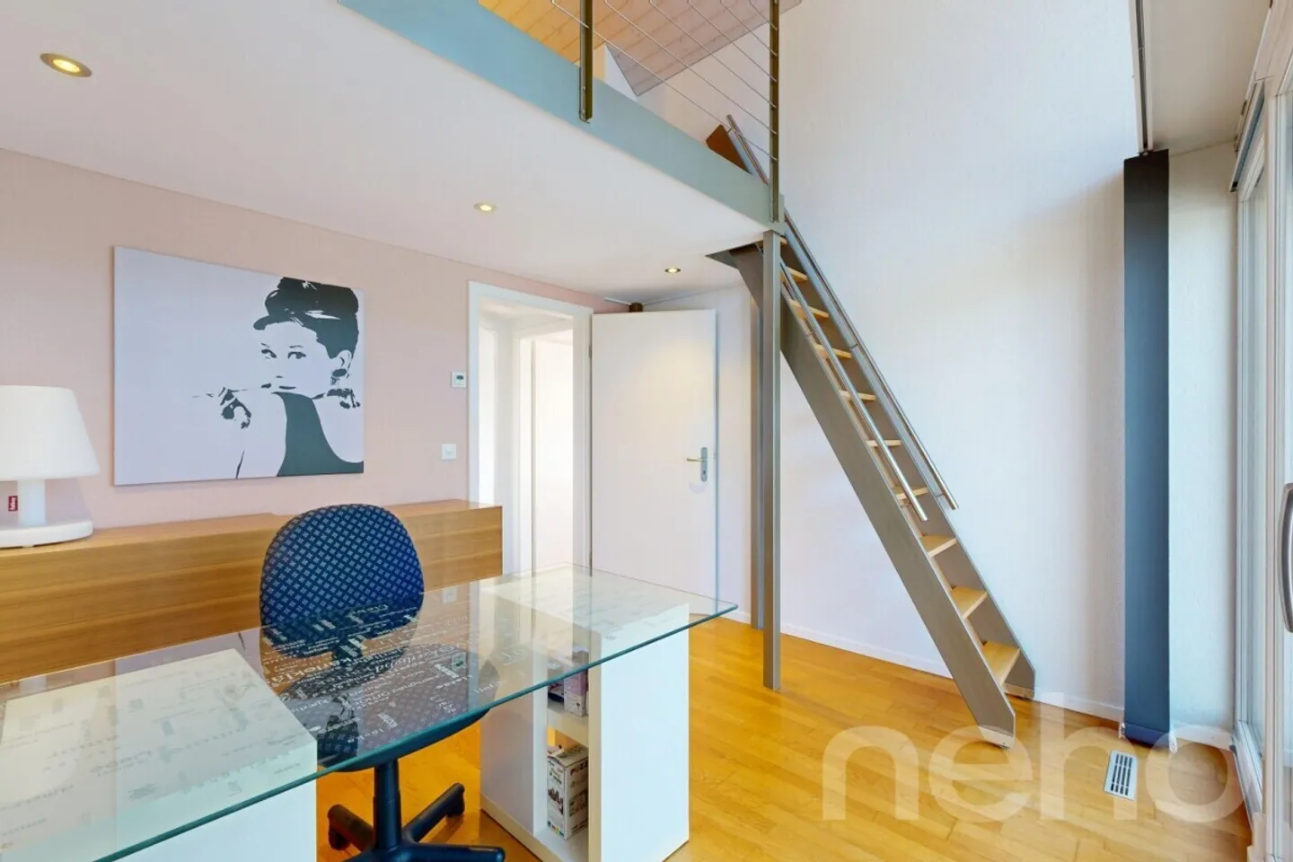 Attic apartment 5.5 rooms in Arnex-sur-Nyon, charm and tranquility - Photo 9 of 12