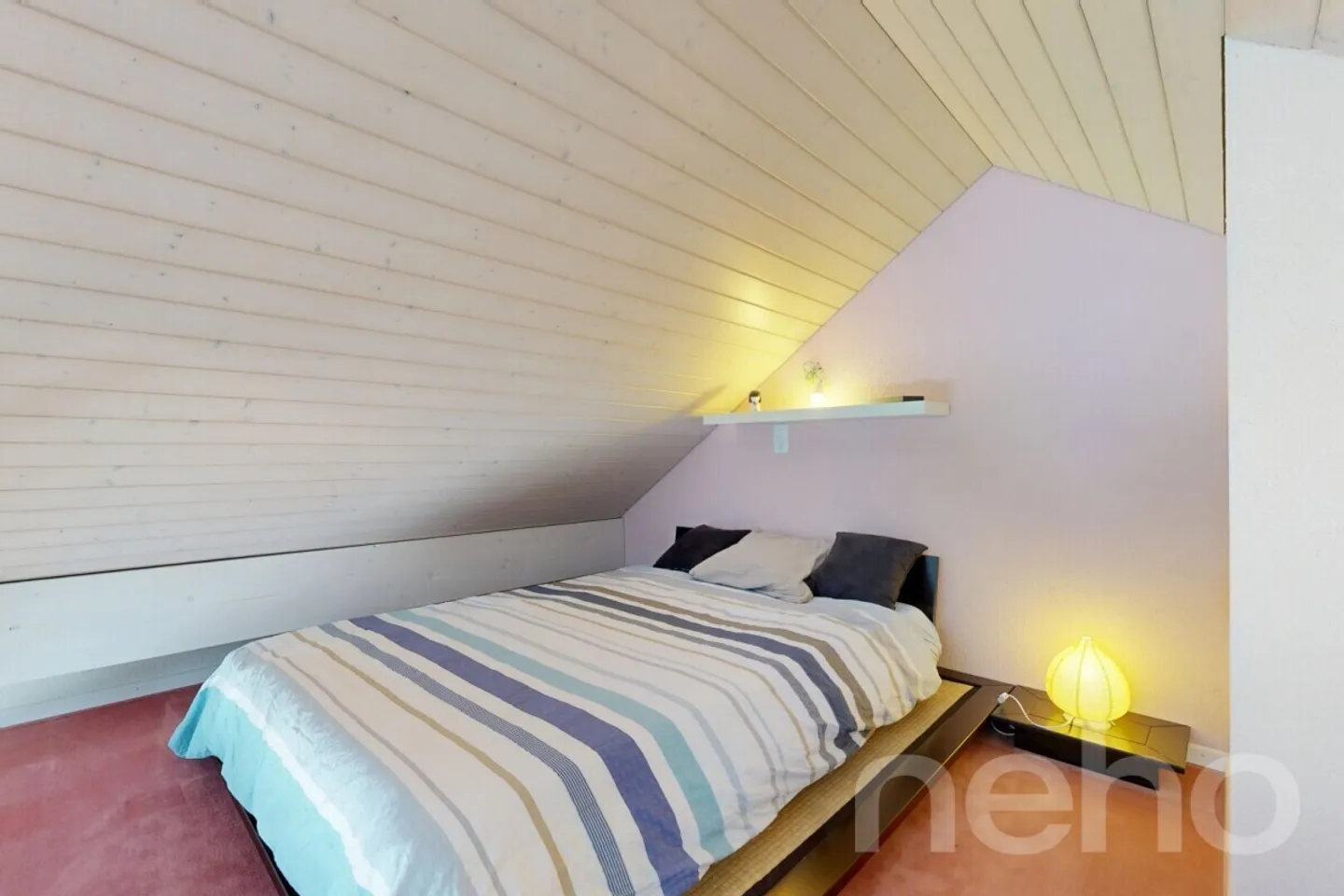 Attic apartment 5.5 rooms in Arnex-sur-Nyon, charm and tranquility - Photo 10 of 12