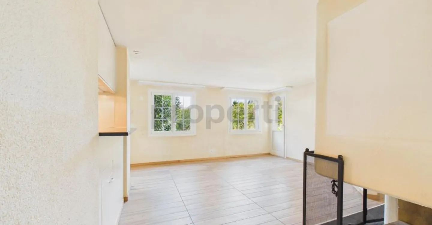 Appartement de jardin confortable de 3,5 pièces avec cheminée et potentiel de conception - Photo 5 sur 11
