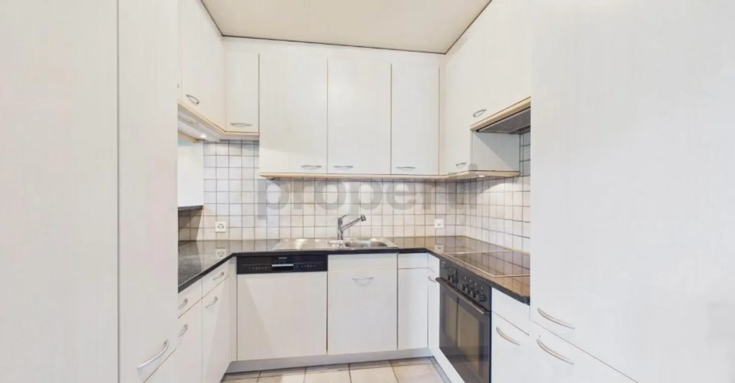 Appartement de jardin confortable de 3,5 pièces avec cheminée et potentiel de conception - Photo 6 sur 11
