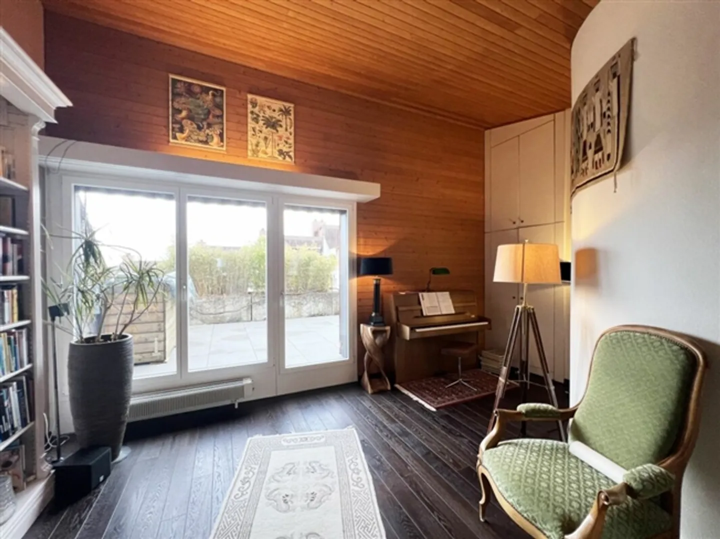 Family-friendly terraced house in Zurich-Schwamedingen - Photo 5 of 8