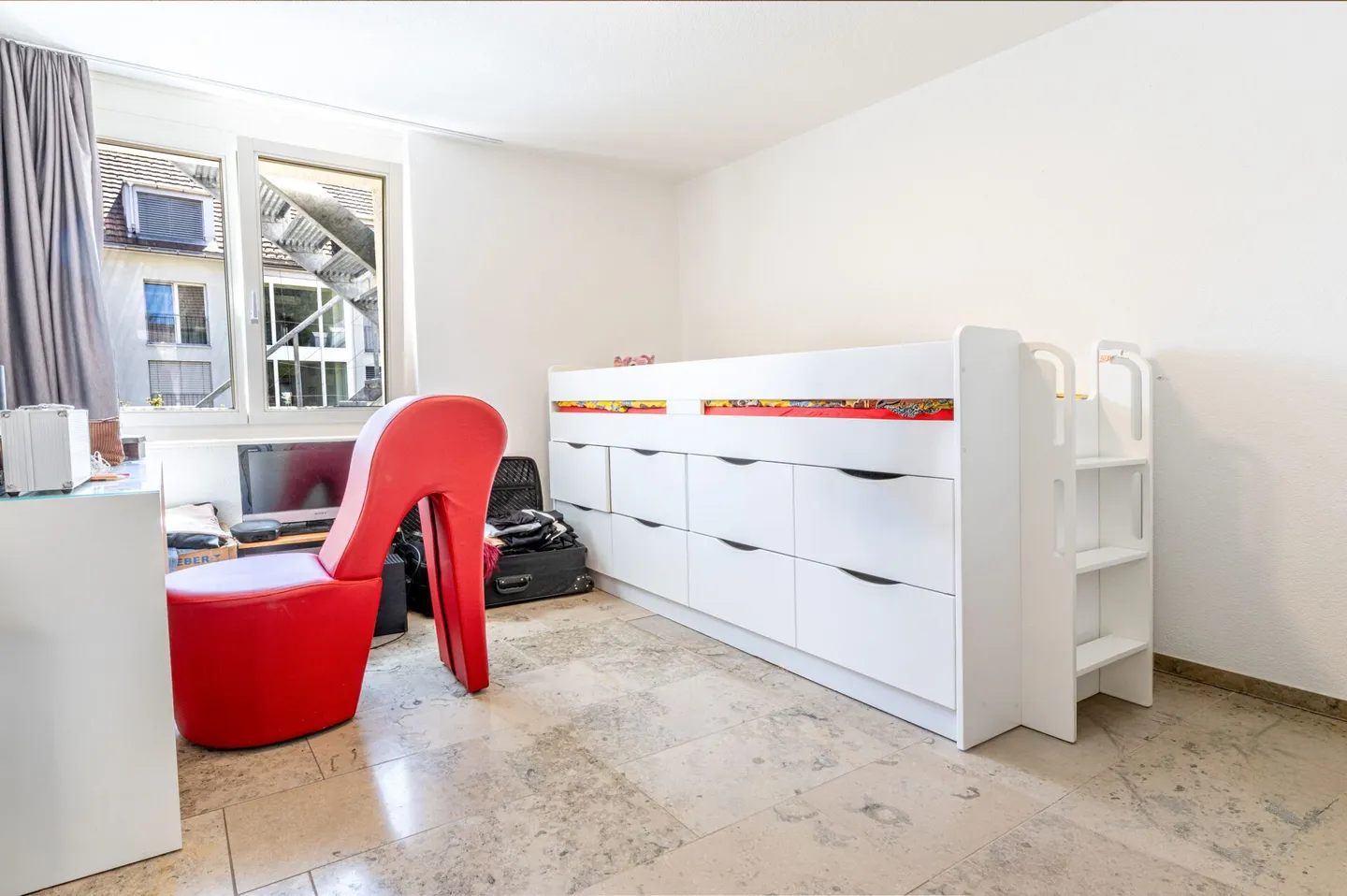 Geräumige 4.5-Zimmerwohnung - Foto 7 von 16