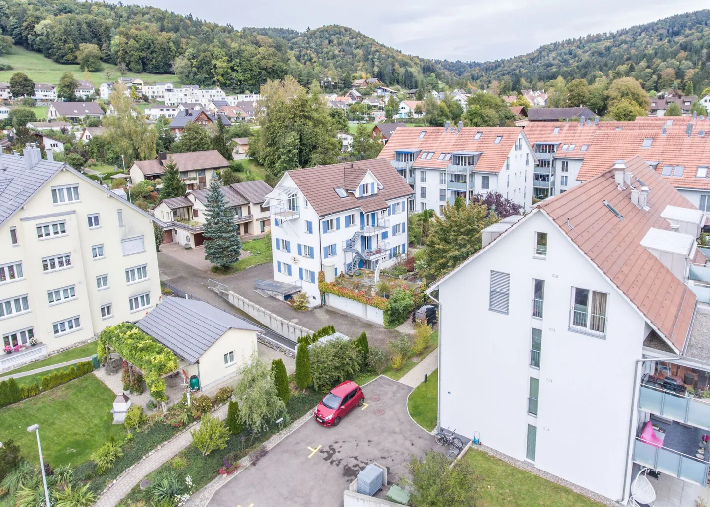 Geräumige 4.5-Zimmerwohnung - Foto 2 von 16