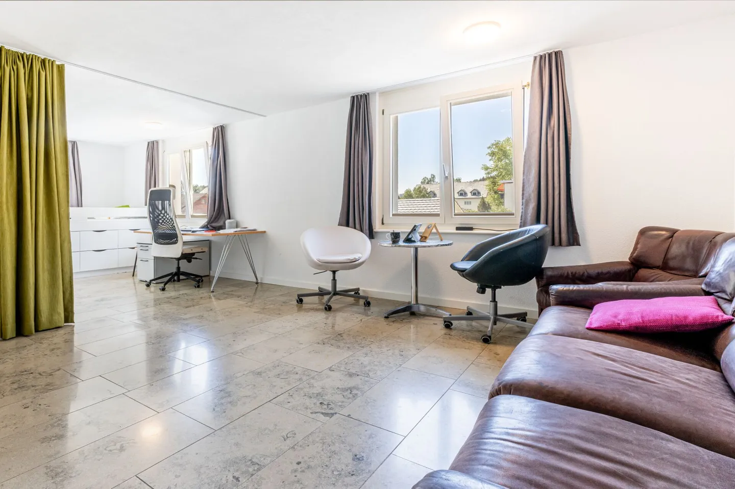 Geräumige 4.5-Zimmerwohnung - Foto 3 von 16