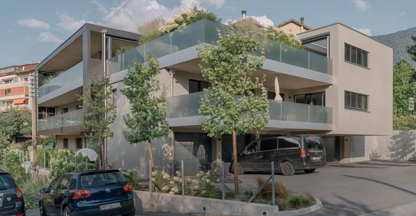 Stunning Apartment with Mountain View - Photo 1 of 12