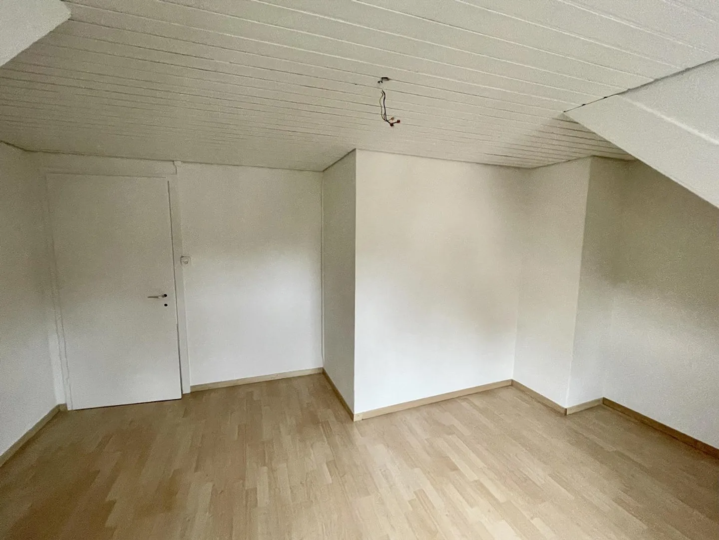 Gemütliche 2.5 Zimmer-Dachwohnung im Dorfkern - Photo 6 of 16