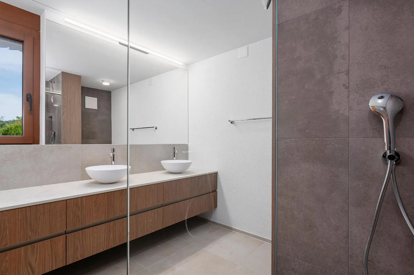 Maison élégante avec vue sur le lac et les Alpes - Photo 5 sur 8