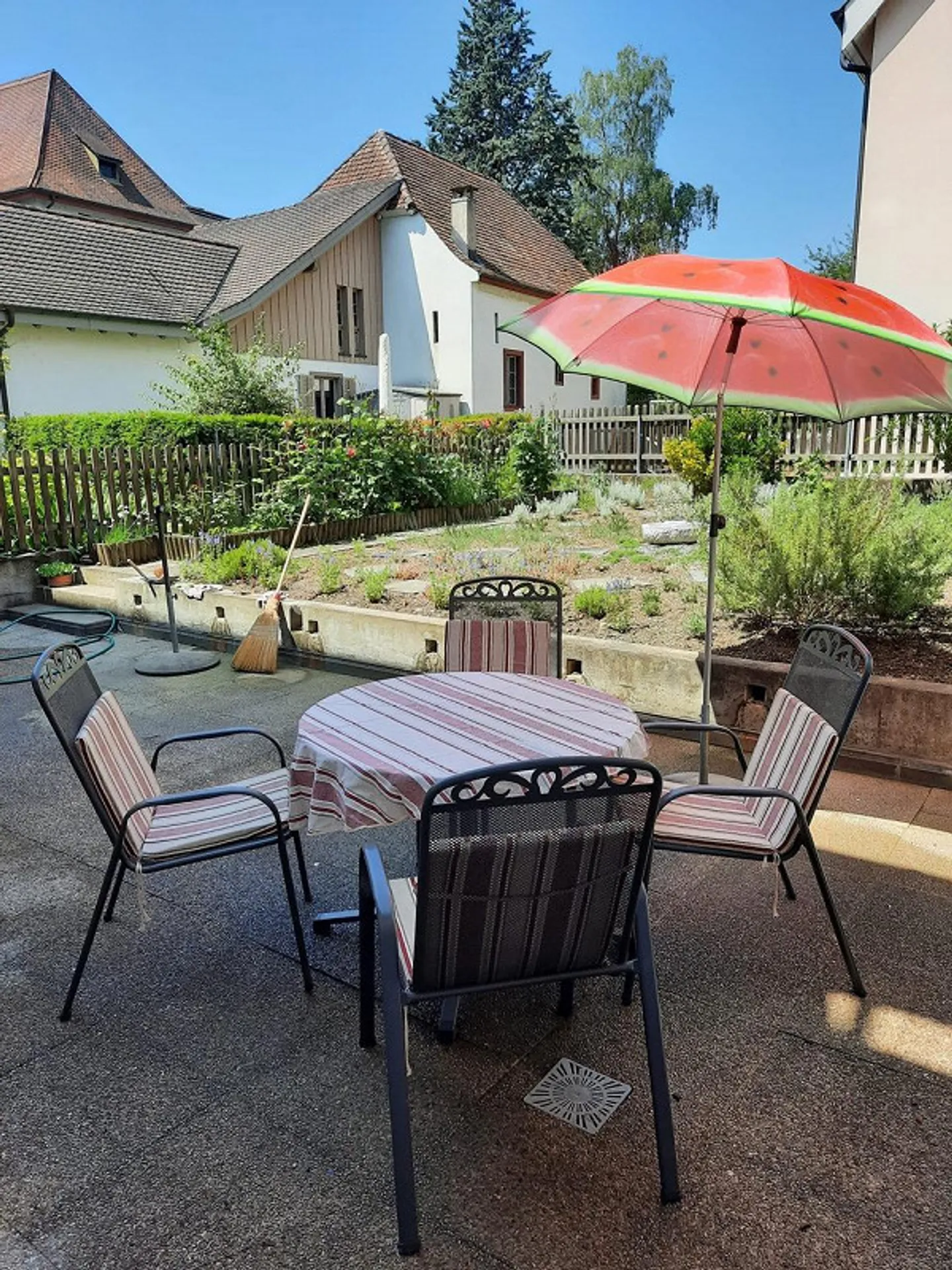 Gemütliche 2.5 Zimmer-Dachwohnung im Dorfkern - Photo 13 of 16