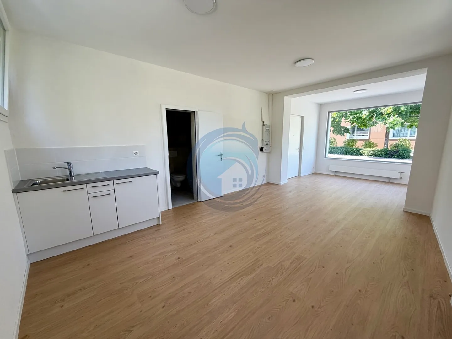Espace Commercial à La Tour-de-Peilz - Photo 1 sur 7