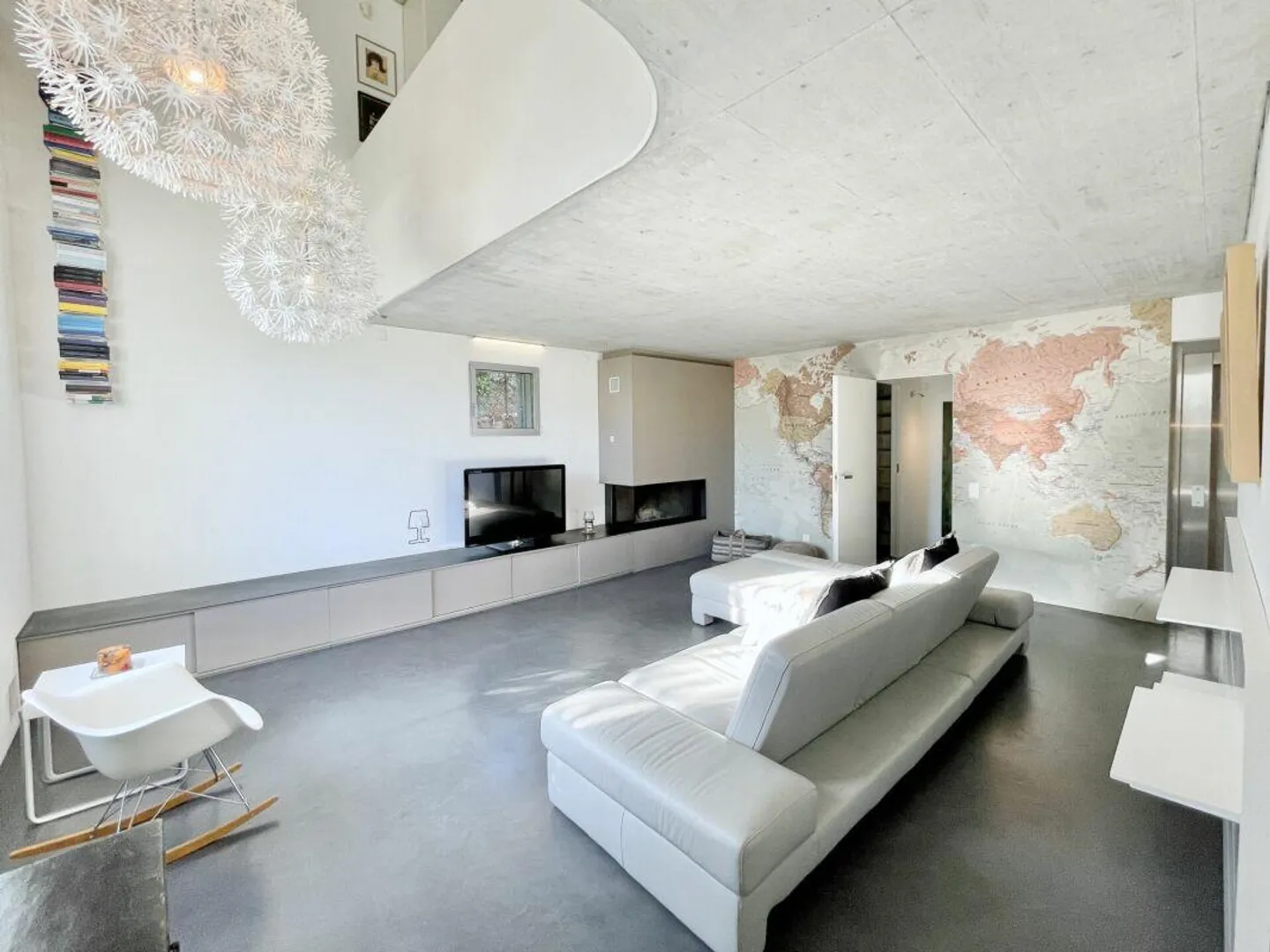 Stabio Design Villa with Pool and View of the Vineyards - Photo 3 of 11