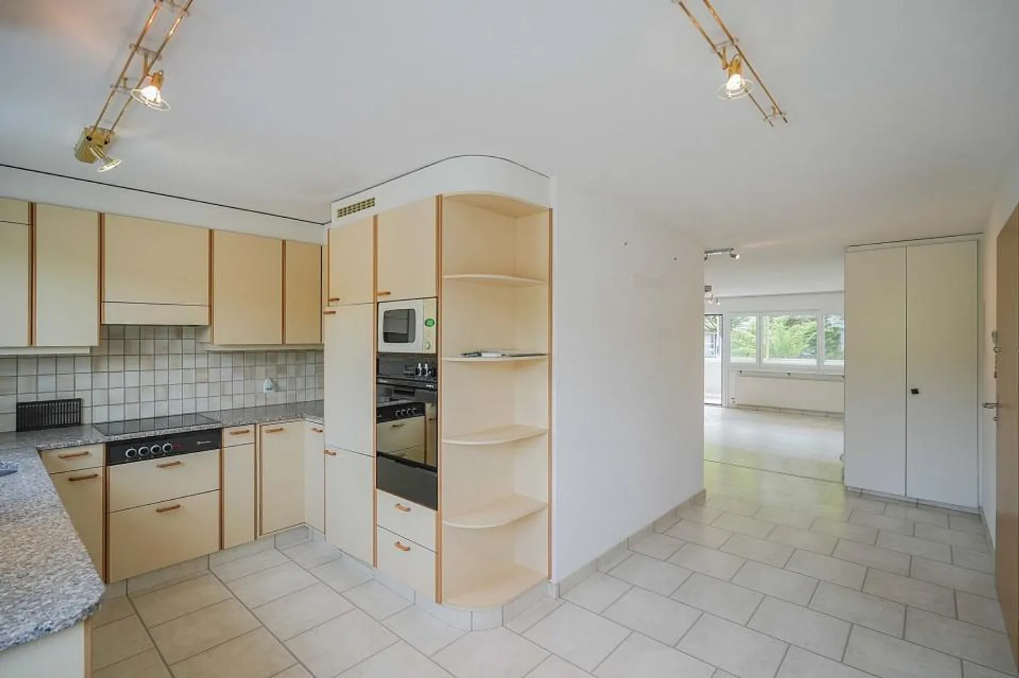 Charmante 3.5 Zimmer-Wohnung - Foto 2 von 13