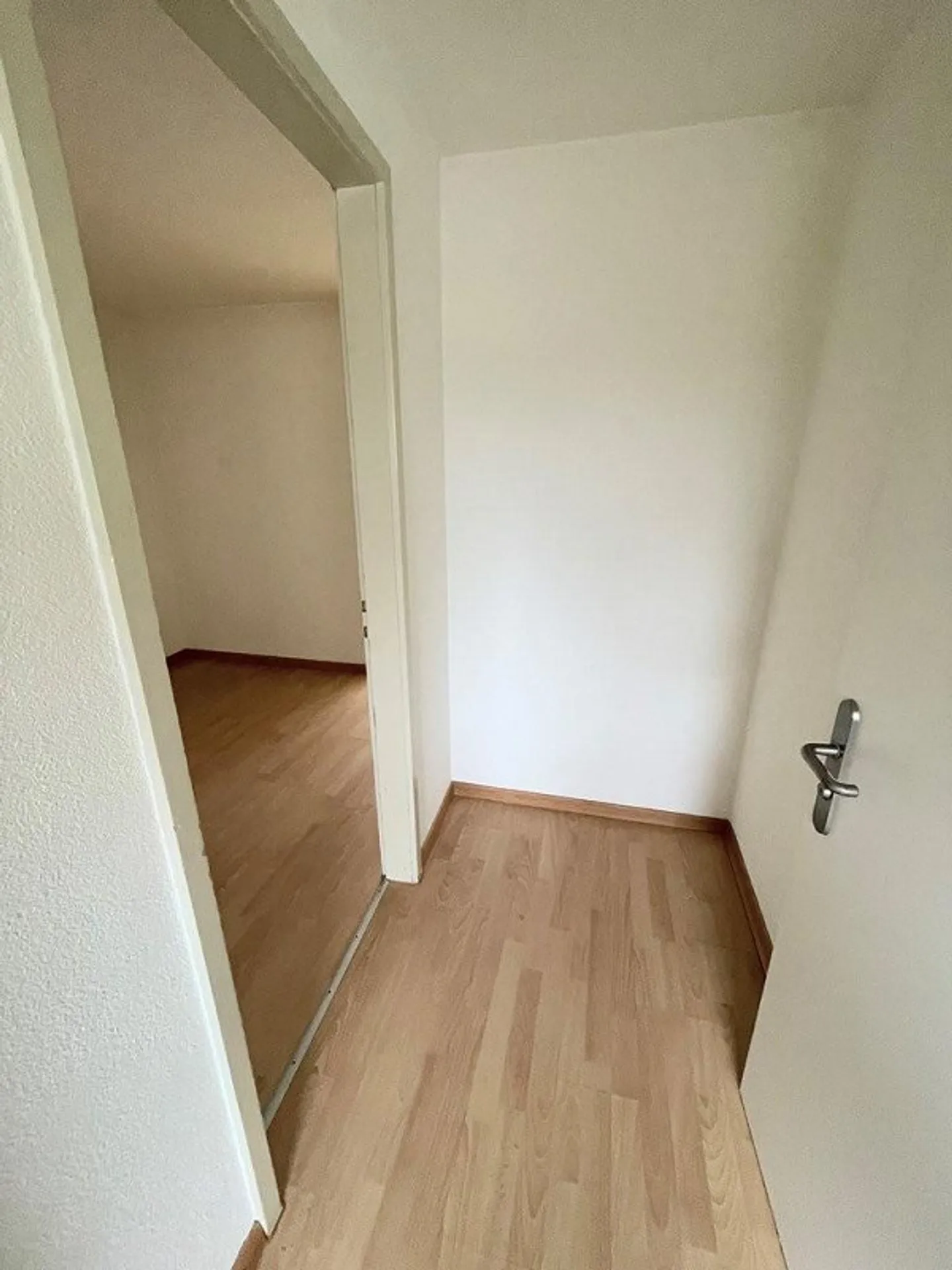 Appartamento luminoso e ben curato con balcone! - Foto 8 di 10