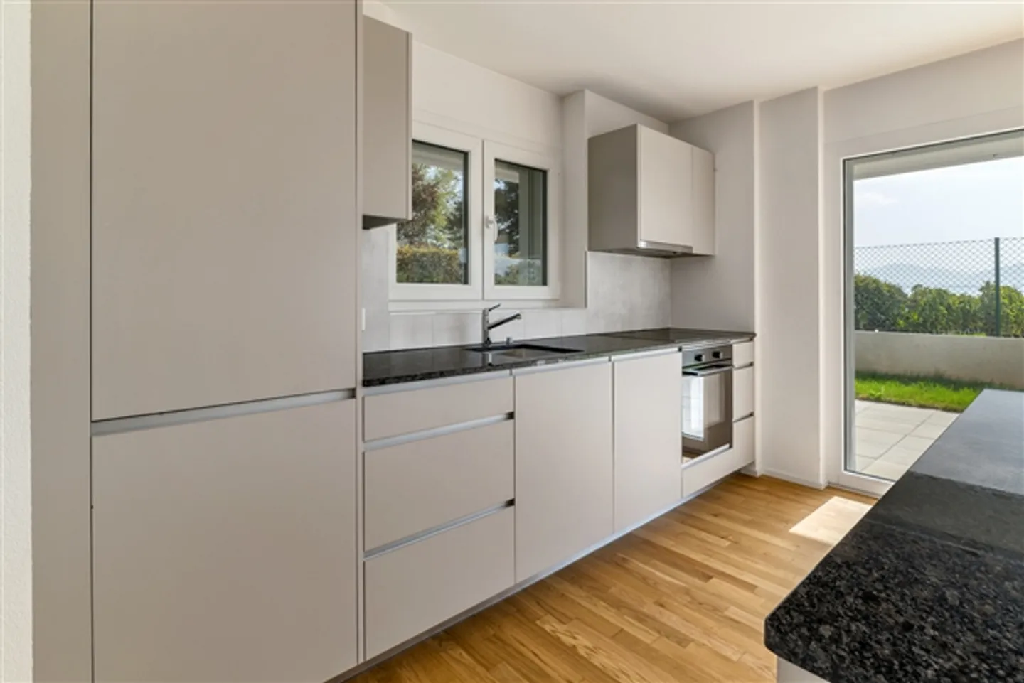 Nouvel appartement au cœur des vignobles, terrasse et jardin avec vue - Photo 5 sur 10