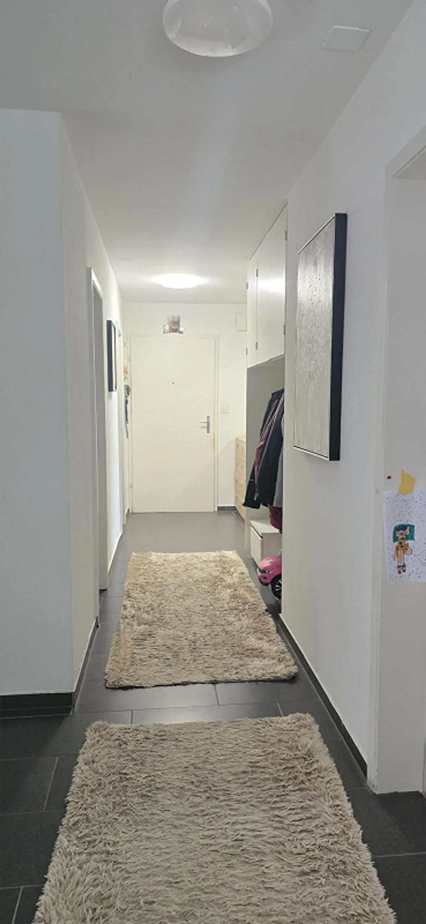 Appartamento moderno e spazioso di 4,5 stanze - Foto 2 di 4