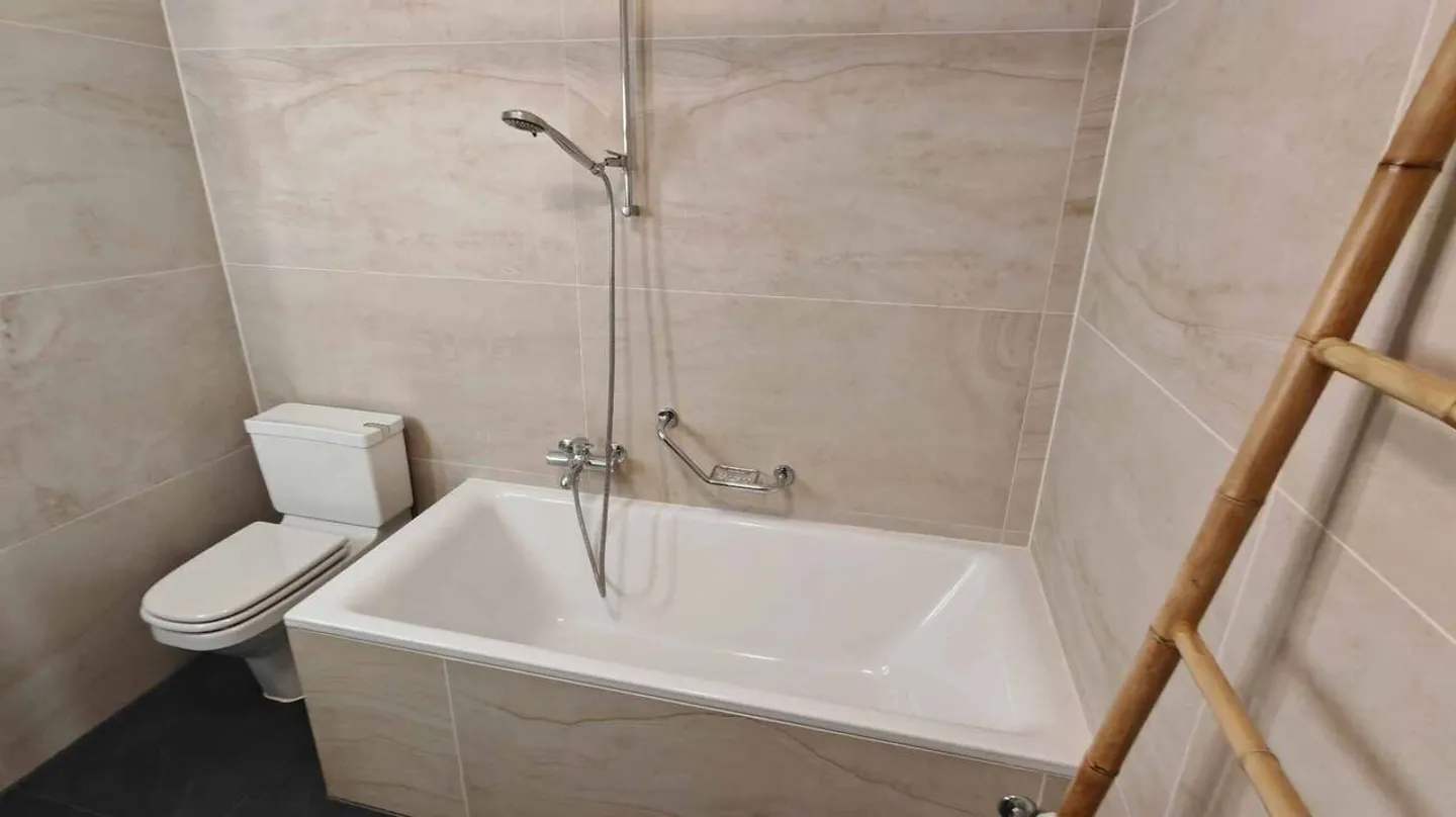 Appartamento in affitto - Foto 4 di 12