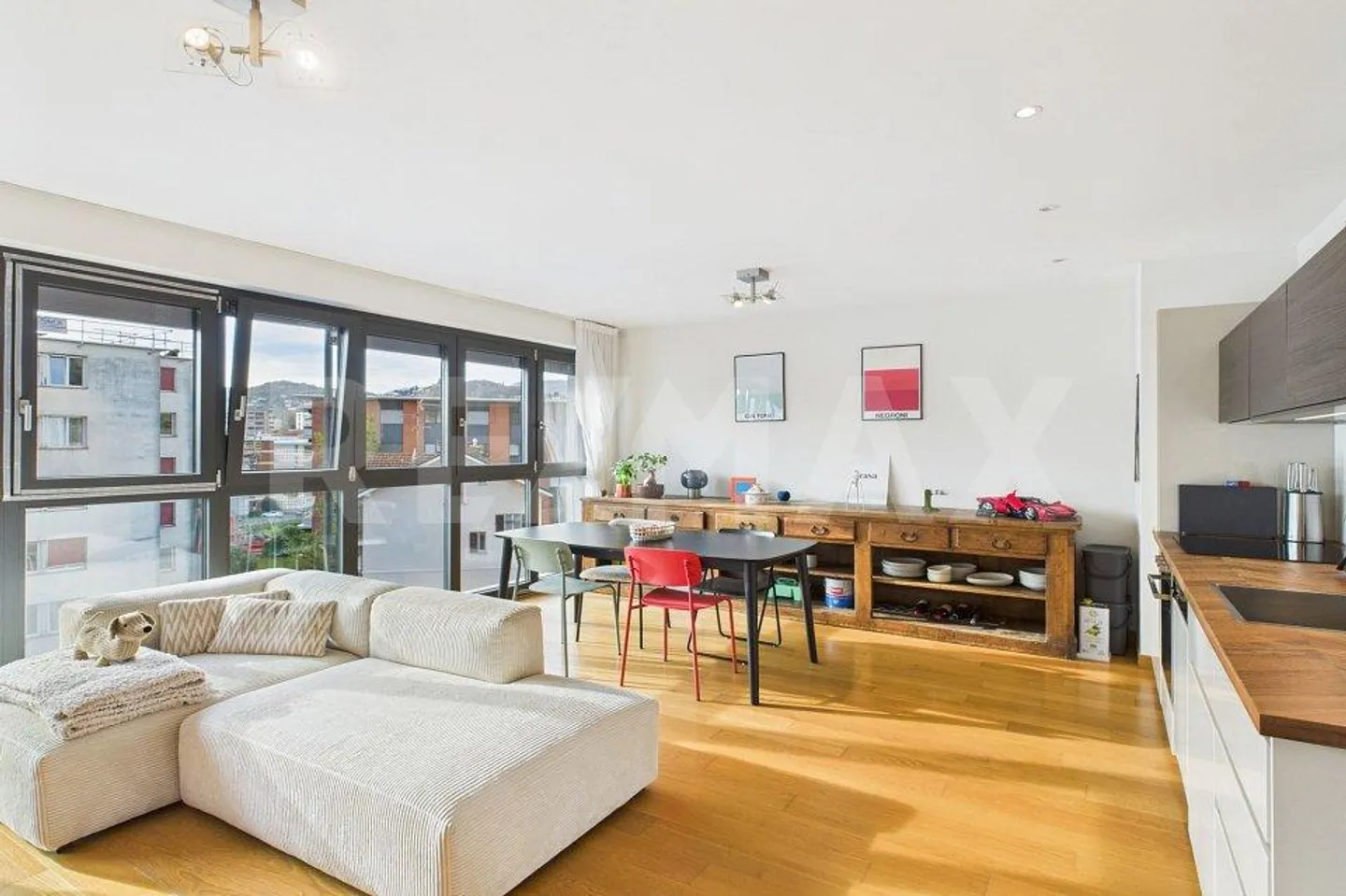 Appartamento moderno con vista lago - Foto 10 di 13