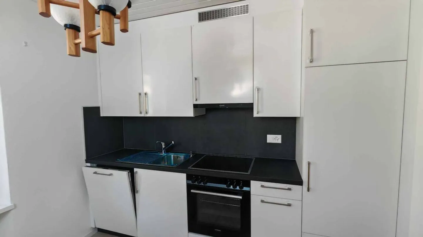 Appartamento in affitto - Foto 11 di 12