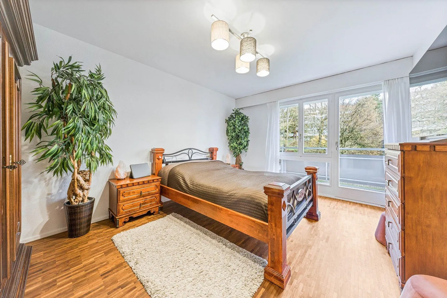 Grosszügige Wohnung mit modernem Ausbau - Foto 7 von 11