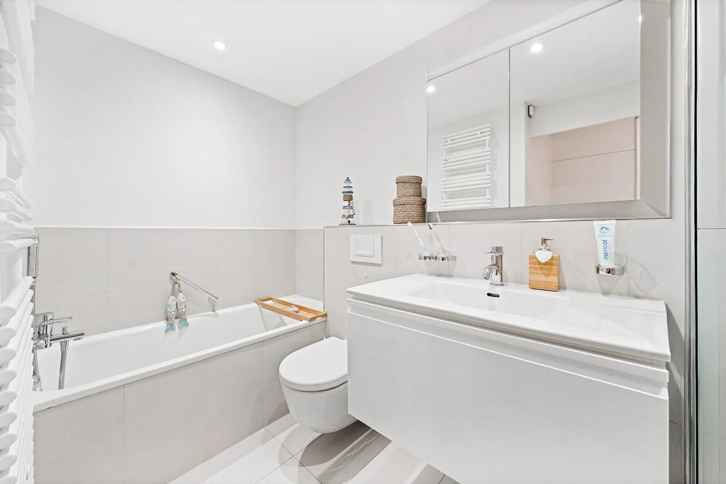 Grosszügige Wohnung mit modernem Ausbau - Foto 8 von 11
