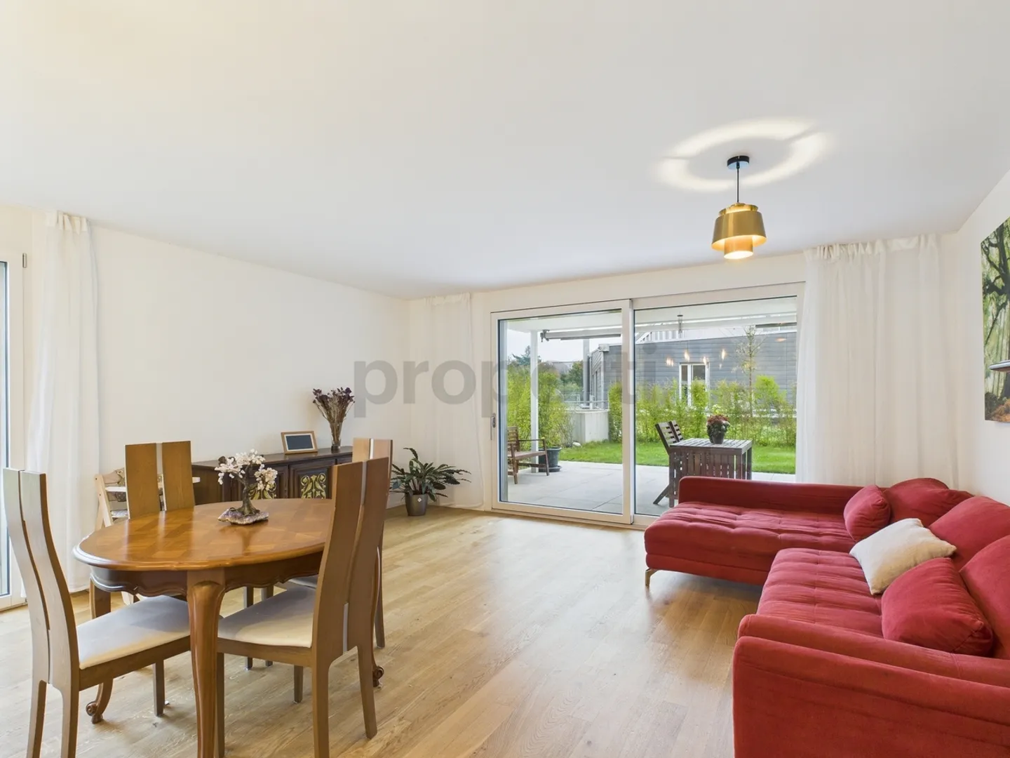 Appartement de jardin moderne et familial de 4,5 pièces incluant deux grands ateliers - Photo 1 sur 12