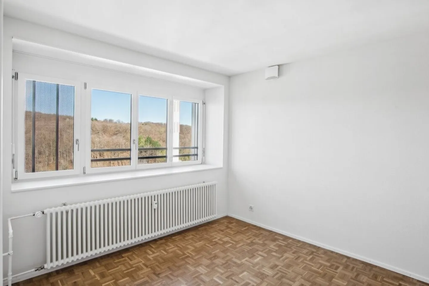 Appartement neuf de 2.5 pièces avec balcon - Photo 3 sur 8