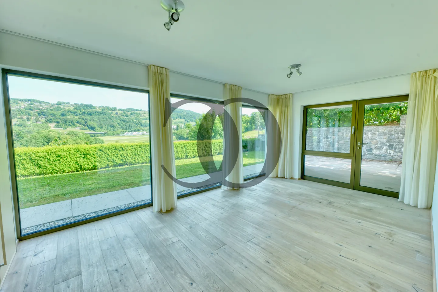 Villa moderne avec terrasses privées - Photo 14 sur 19
