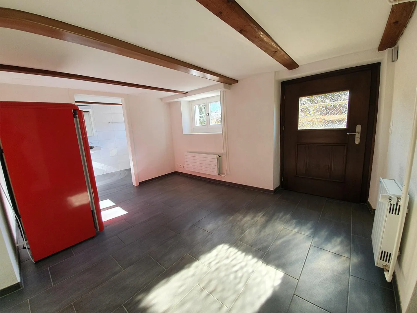 Charming 1.5 Room Apartment in Escholzmatt - Photo 3 of 7