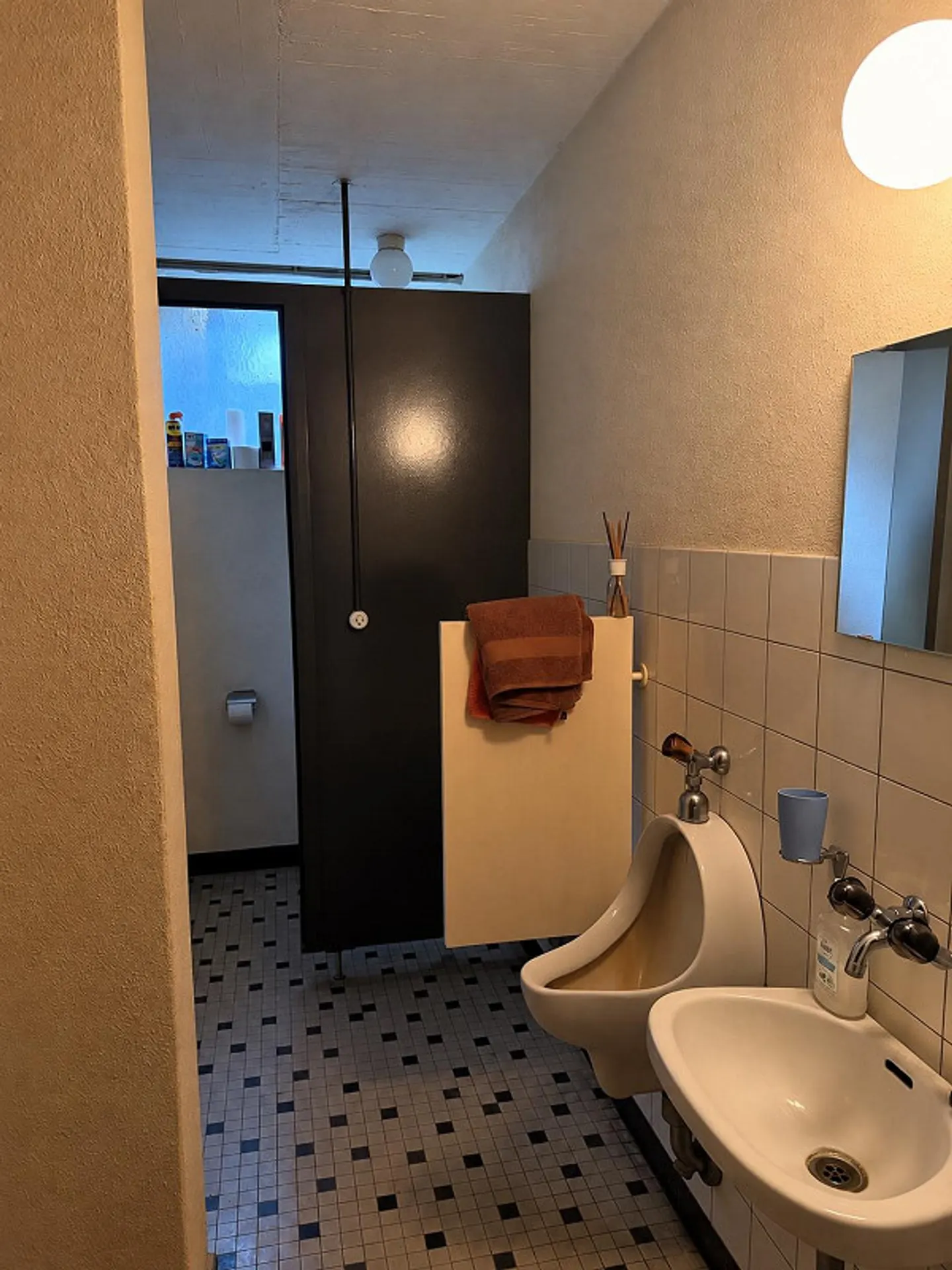 Espace commercial à Neftenbach - Photo 9 sur 11