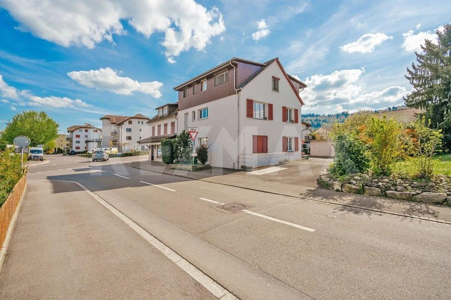 Mehrfamilienhaus mit Potenzial - Foto 6 von 11