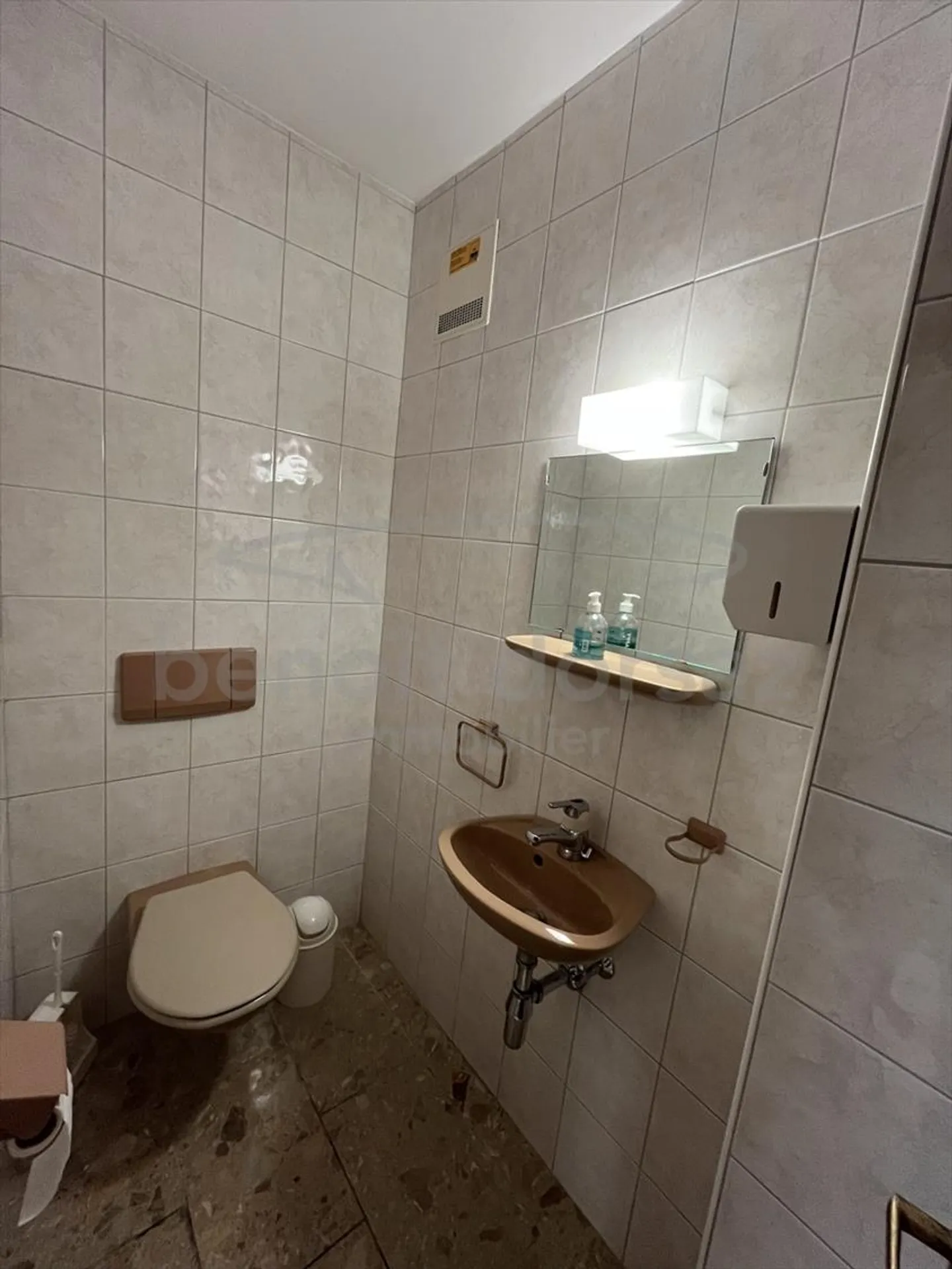 Büro 4.5 Zimmer - Foto 6 von 8