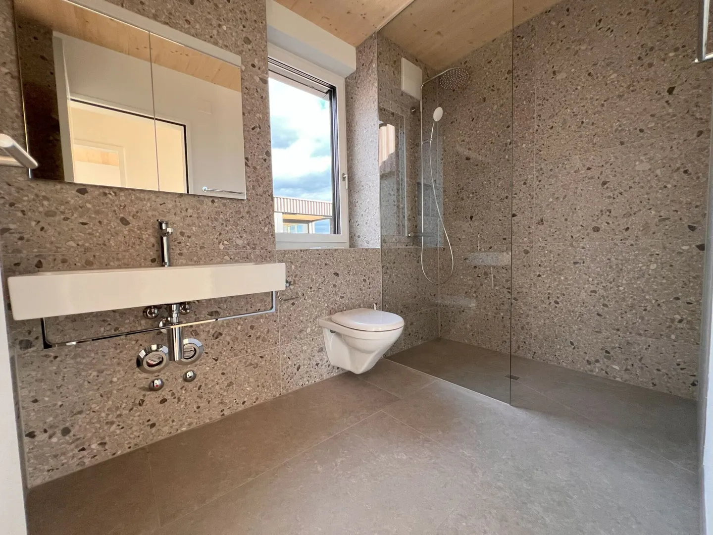 3.5 Room Apartment in Prime Location in the Center of Buchs - Photo 5 of 7