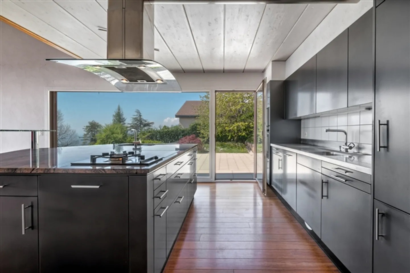 Villa Julia breathtaking view, volume and brightness - Photo 7 of 14