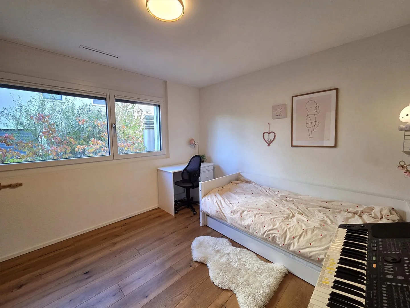 Close to the city & connected to nature - Photo 8 of 19