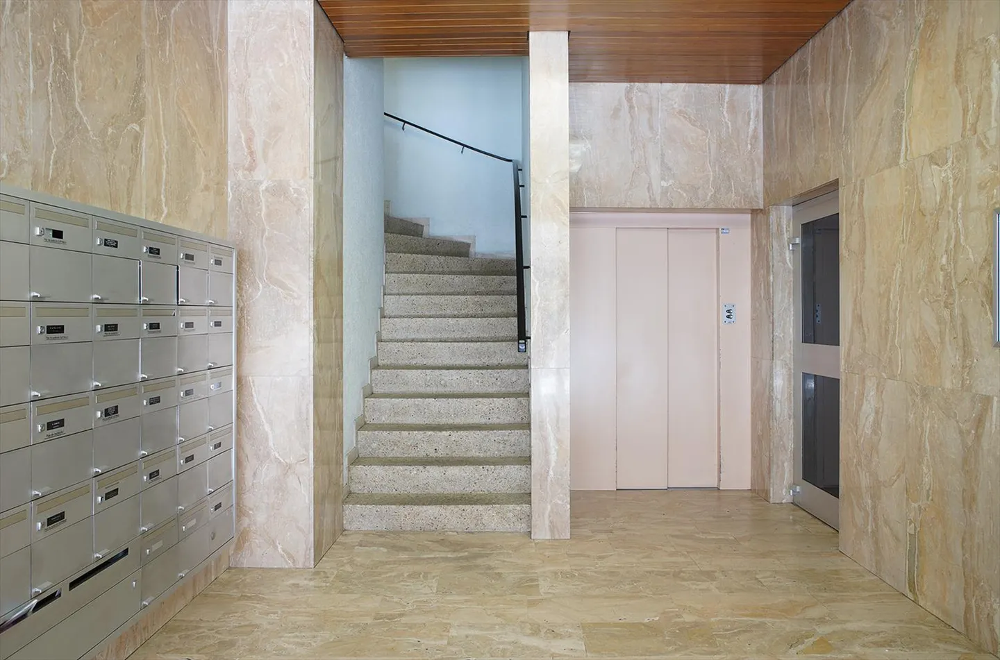 Appartamento 3 locali - Foto 3 di 4