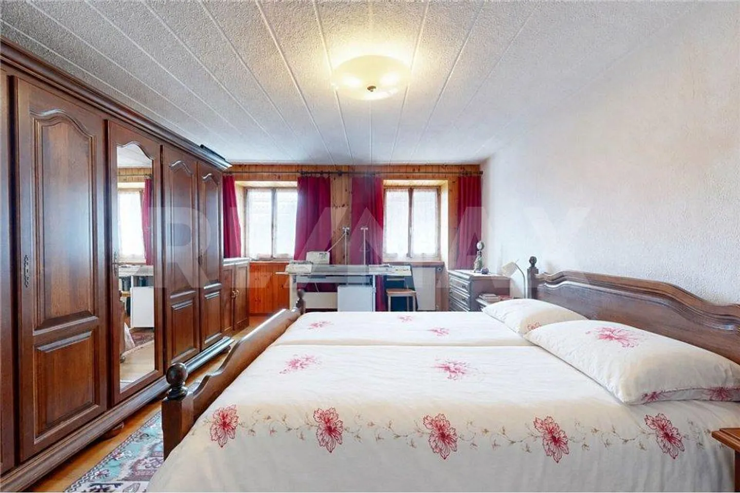 Spacious Mountain Apartment - Photo 13 of 13