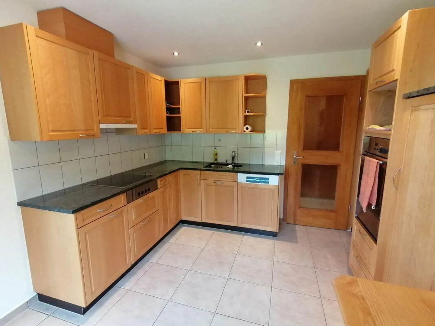 3.5-room apartment with breathtaking views - Photo 2 of 10